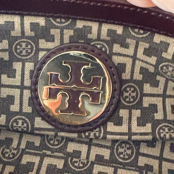 Vintage Tory Burch Leather Clutch python trim with Gold Accents - Picture 9 of 13